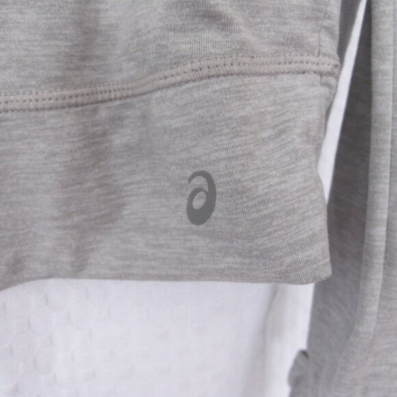 Asics Long Sleeve Top with Thumb Holes and Hand Cover Cuffs - Picture 3 of 11